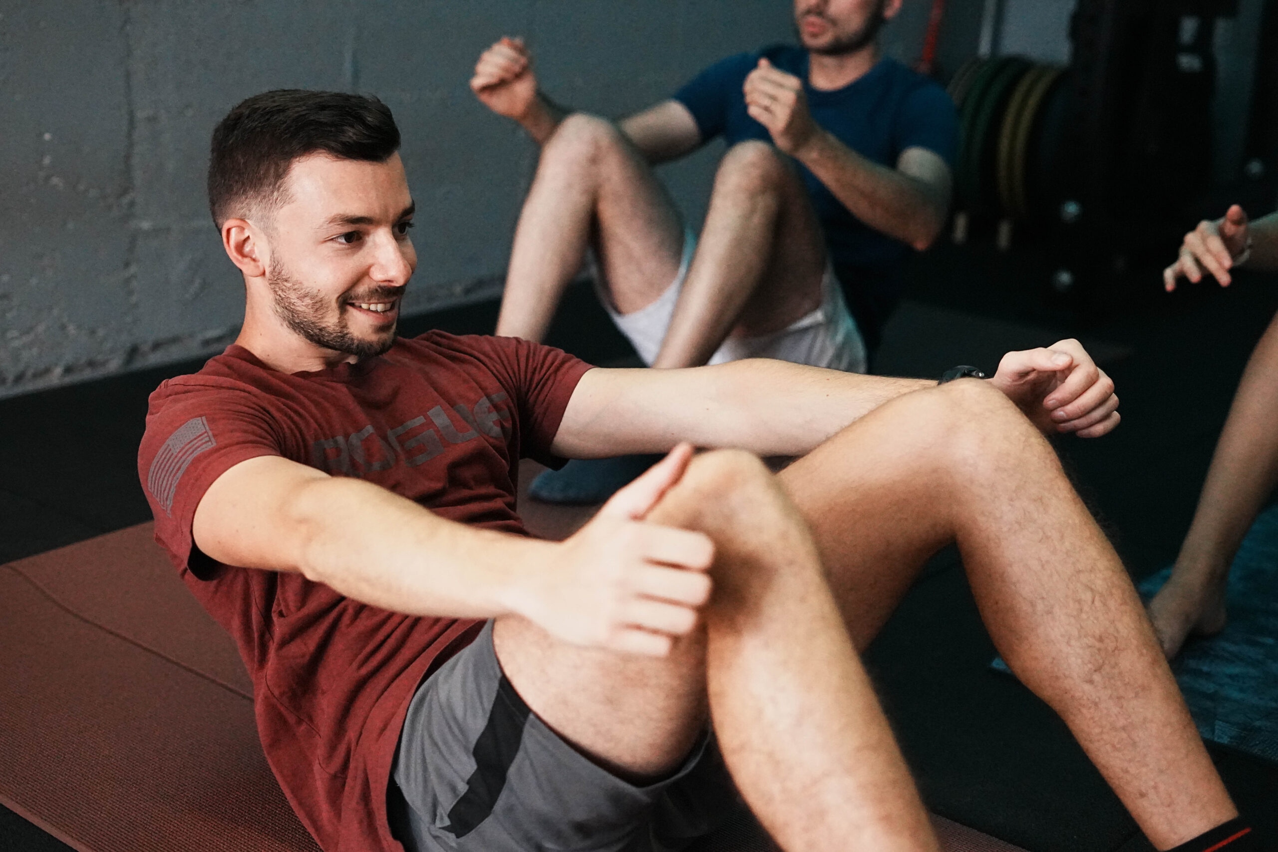 Coach sportif Valentin, spécialisé dans le sport santé à Paris